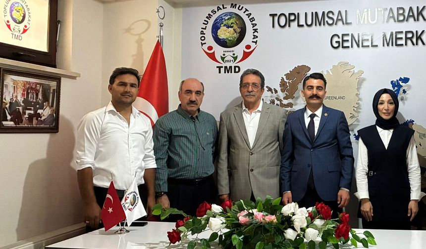Bürokratlar ve Diplomatlar Birliği’nden TMD’ye Ziyaret