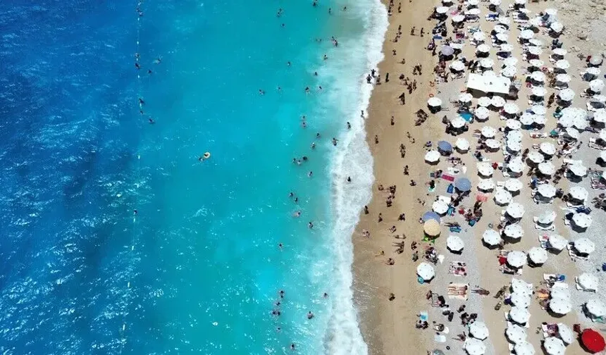 Uluslararası turist çeken 4. ülke Türkiye oldu
