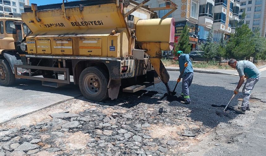 Kayapınar Belediyesi Fen İşleri Ekipleri Sahada