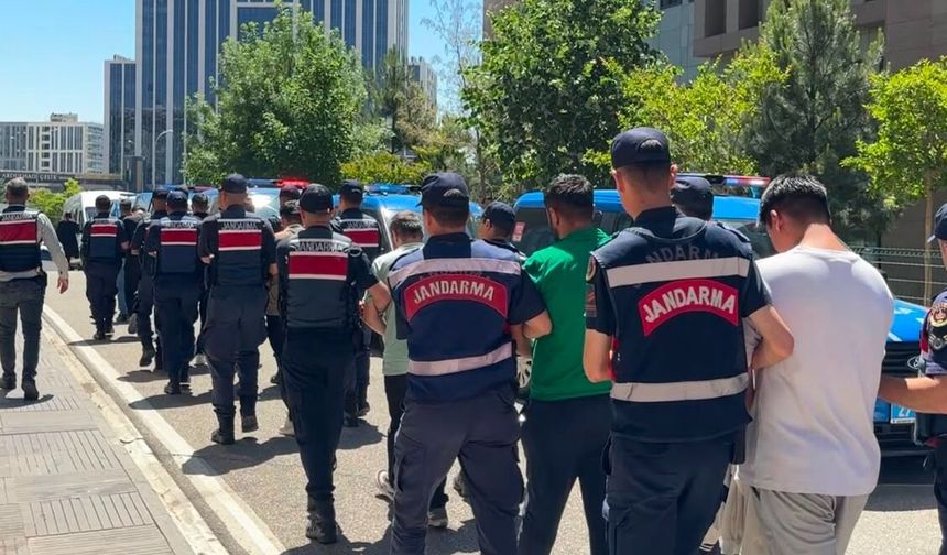 Yasa dışı bahis operasyonunda 5 zanlı tutuklandı