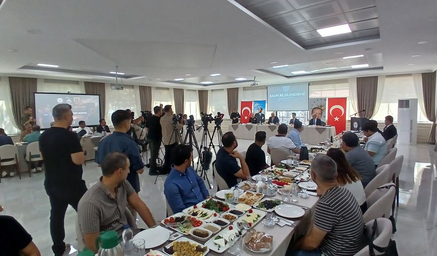 Vali Zorluoğlu ve Emniyet Müdürü Gökduman, Basın Temsilcileriyle bir araya geldi
