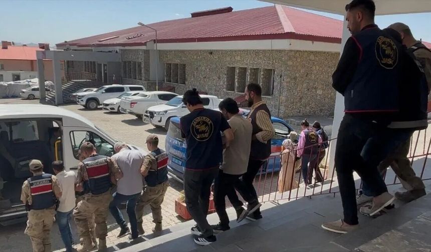Bakan Gürlek, Van ve Afyonkarahisar'daki 2 faili meçhul olayın aydınlatıldığını duyurdu