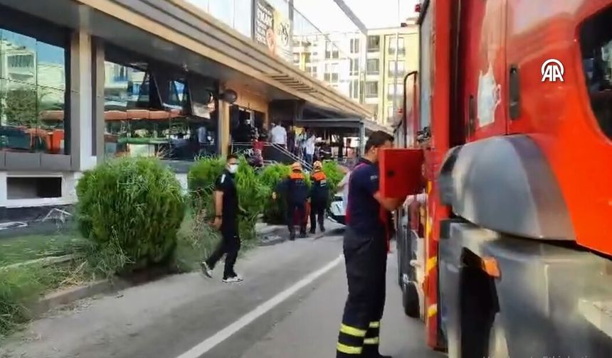 Spor salonunda çıkan yangında 2 kişi öldü, 10 kişi dumandan etkilendi