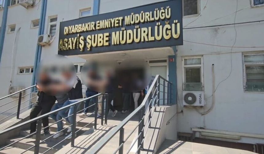 Diyarbakır’da Diş Kliniğine Silahlı Saldırı: 3 Şüpheli Tutuklandı