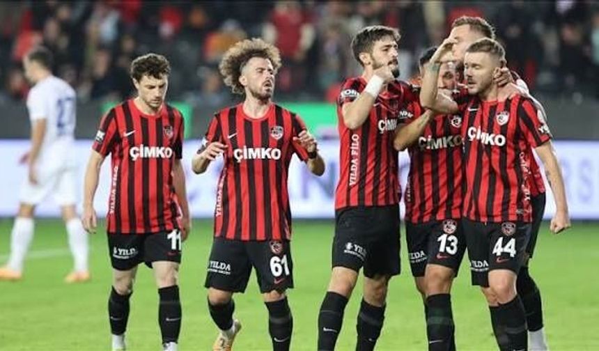 Gaziantep FK, Süper Lig'de bu sezonki ilk galibiyetini aldı
