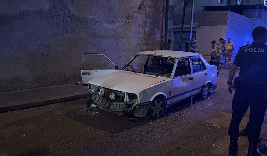 Husumetli iki aile arasında çıkan kavgada 2 kişi yaralandı