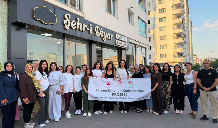 Yarının Umutları Kadınlarımız” Projesi Ankara Yolunda