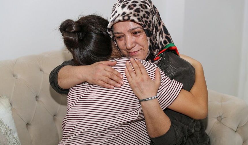 Çocuklarının isteğiyle koruyucu aile olup hayatlarına yeni bir sayfa açtılar