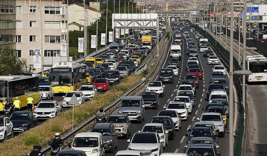 Trafik ve kaskoda 6 ayda 145 milyar liralık tazminat ödendi