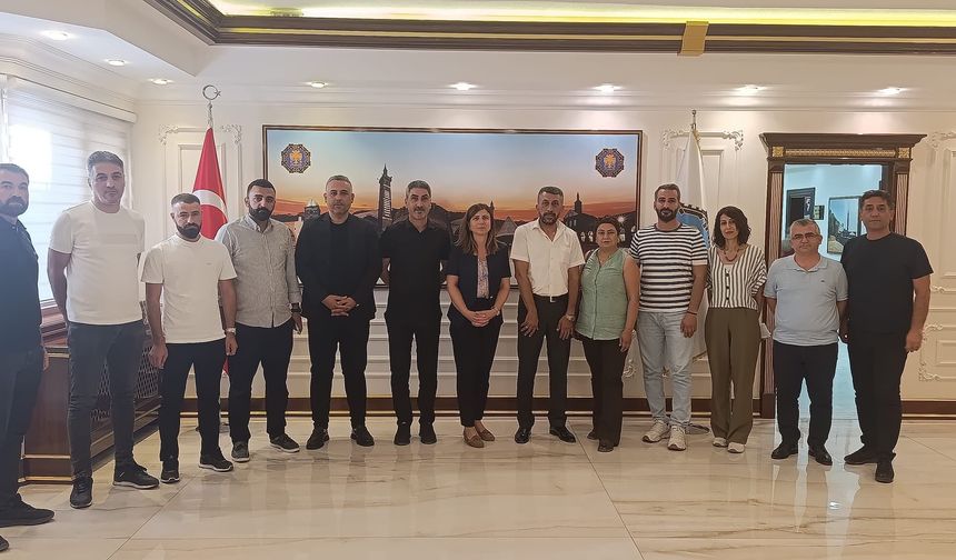 Diyarbakır’da servisçi esnafından Başkan Bucak’a zam ve denetim talebi