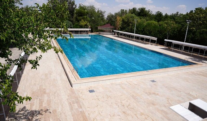 Dicle Üniversitesi’nde Havuzbaşı Tesisleri Yenilendi