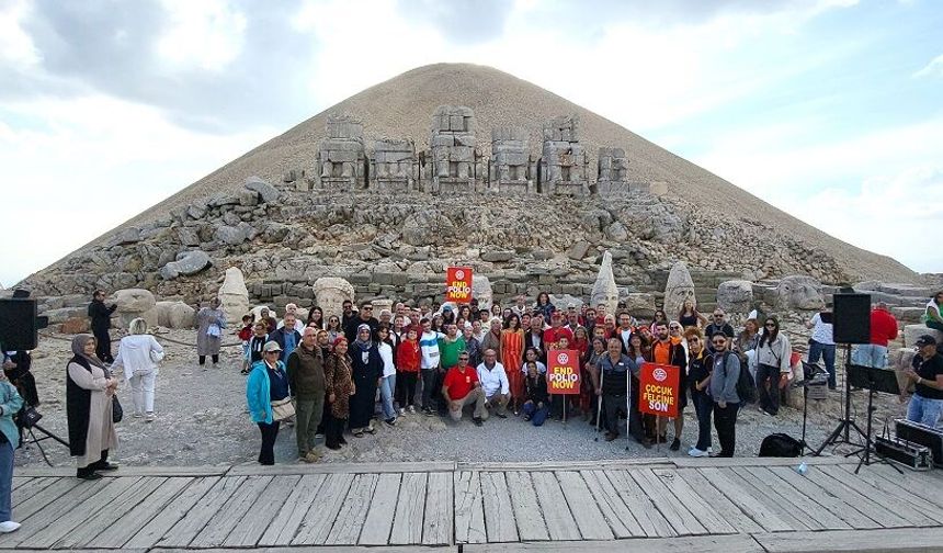 Engeller aşıldı, Nemrut’un zirvesinde buluştular