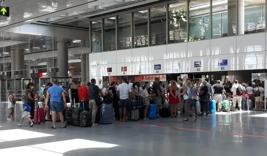 8 ayda hava yoluyla 167,6 milyon yolcu taşındı