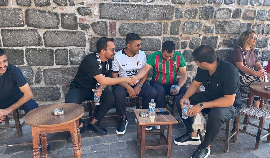 Amedspor-Beşiktaş maçı öncesi Sur’da renkli buluşma