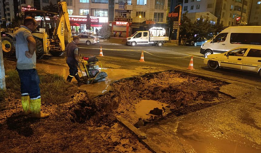 Diyarbakır'da kanalizasyon şebekeleri temizlendi ve yeni hatlarla genişletildi