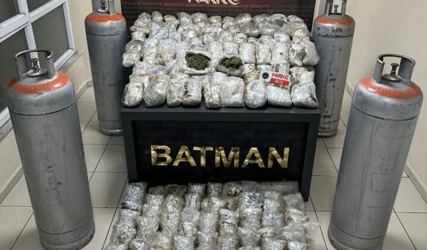 Sanayi tüplerinde 87 kilo 500 gram sentetik uyuşturucu ele geçirildi