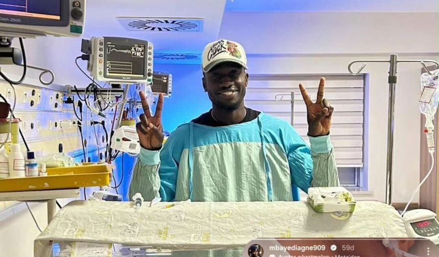 Mbaye Diagne, kendi adının verildiği minik Diagne’yi ziyaret etti