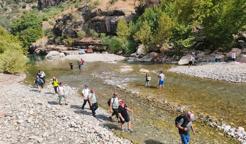 Zore Kanyonu Diyarbakır'dan gelen doğaseverleri ağırladı