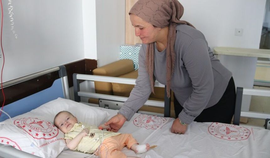 Diyarbakır’da Doktorlardan Hayat Kurtaran Müdahale: 3 Aylık Dicle Bebek İyileşti