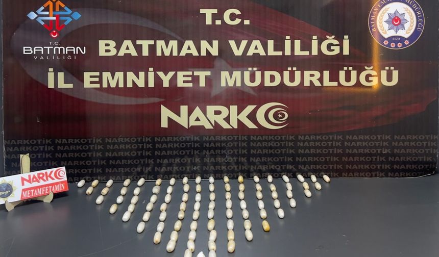 Şüphelinin midesinden 750 gram sentetik uyuşturucu çıktı
