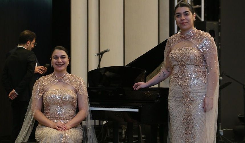Pınar Kardeşler Müzikle Buluştu: Çocukluk Hayalleri Aynı Sahnede Hayat Buldu