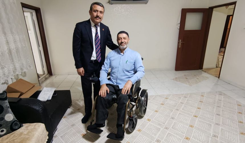 Taziye ziyaretinde akülü sandalye istedi, talebi karşılandı