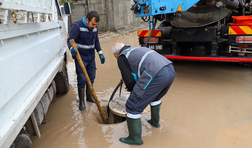 Diyarbakır’da Sağanak Mesaisi: DİSKİ 160 Noktada Müdahalede Bulundu