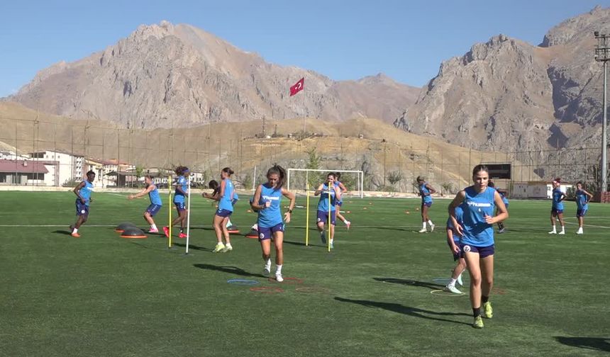 Hakkarigücü Kadın Futbol Takımı yeni sezona iddialı