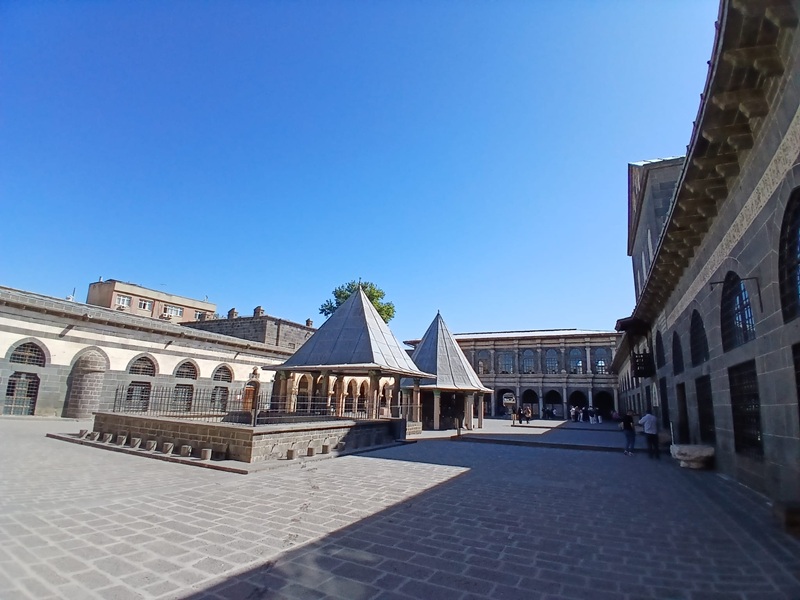 Ulucami̇i̇ 3