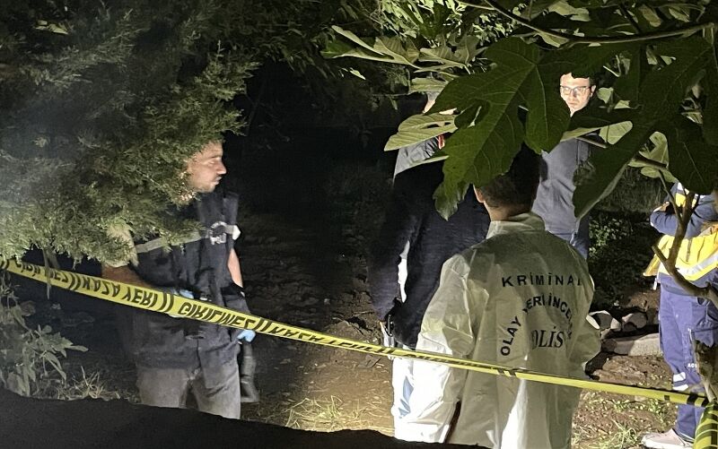 Cami Bahçesinde Bebek Cesedi Şoku (2) 800X501