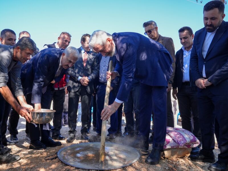 Eğil’de Bağ Bozumu Coşkusu Yaşandı (3) 800X600