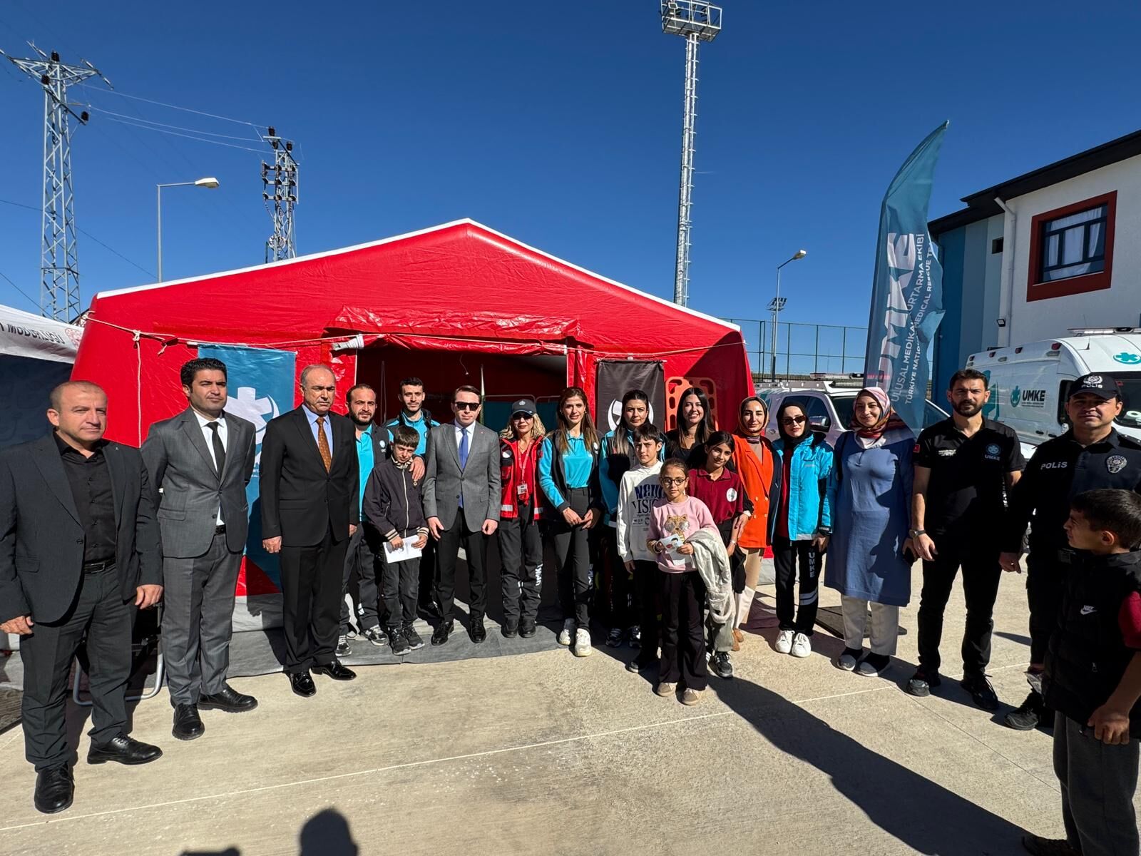 Eğil’in Kalkan Köyünde “Sağlıklı Gelecek” Etkinliği Düzenlendi (6)