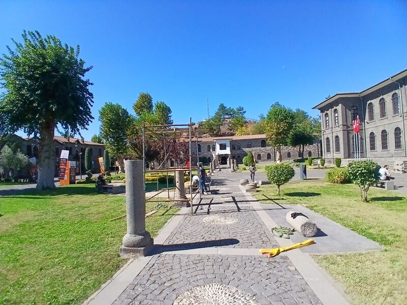 İçkale Sütun