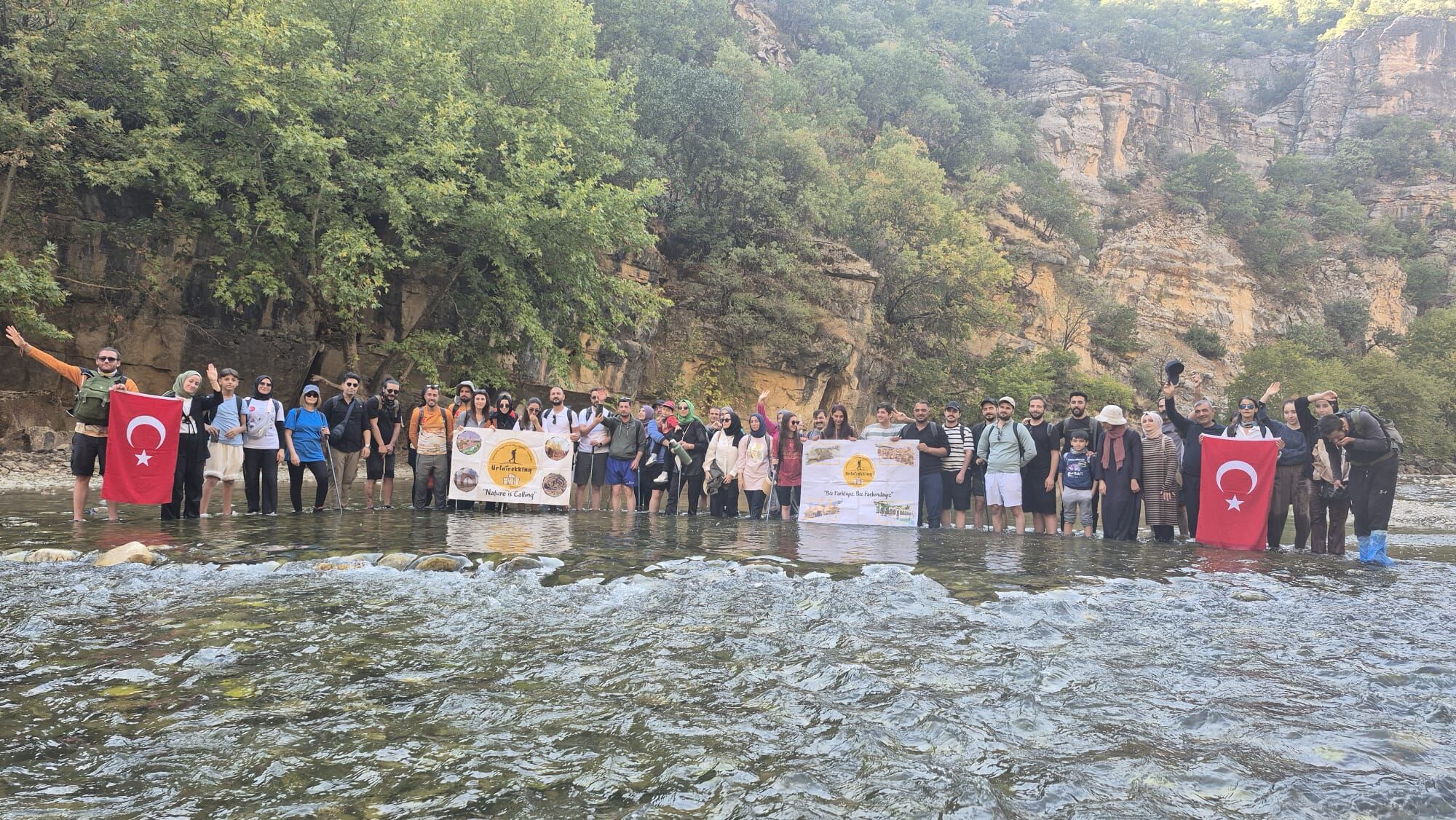Kulp Ve Sason’un Buluştuğu Zore Kanyonu’nda Doğa Yürüyüşü (1)
