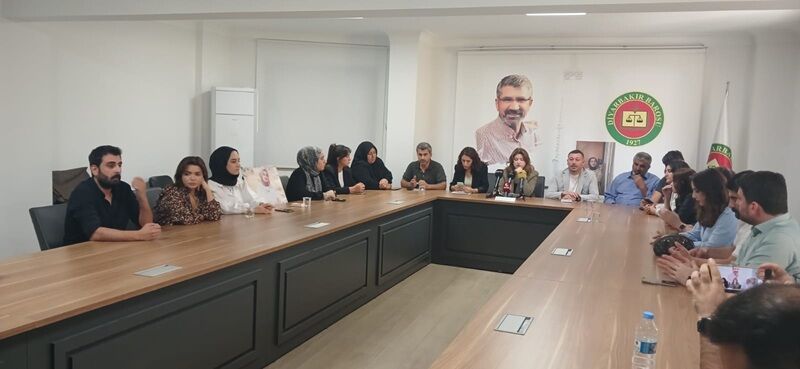 Rojin Kabaiş 2