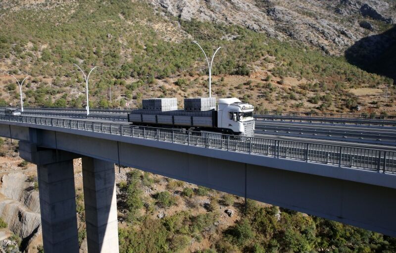 Sarp Dağlar Arasında Güvenli Yol Bitlis–Diyarbakır Hattı Yenilendi (1) 800X511