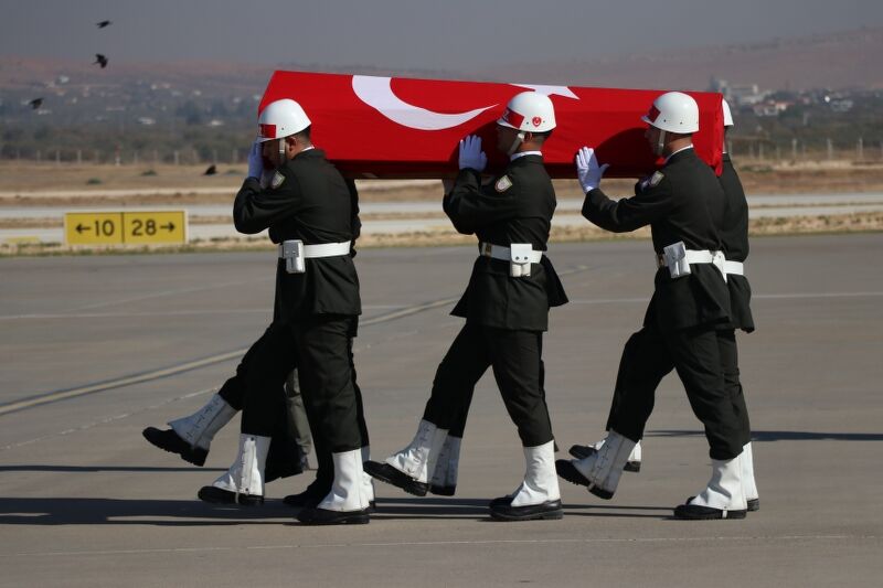 Şehit Piyade Er Eyüp Güner Için Gaziantep'te Tören Düzenlendi (1) 800X533