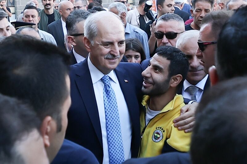 Tbmm Başkanı Kurtulmuş, Cuma Namazını Diyarbakır'daki Tarihi Ulu (1)