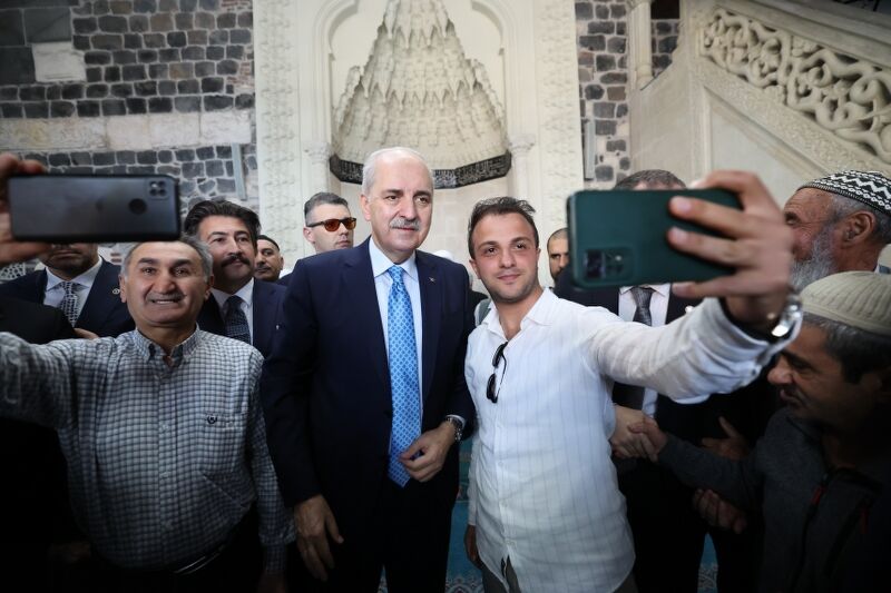 Tbmm Başkanı Kurtulmuş, Cuma Namazını Diyarbakır'daki Tarihi Ulu ( (3)