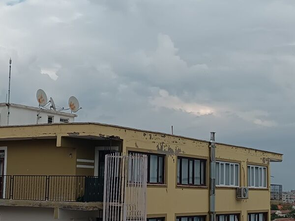 Yağmur Geliyor 2