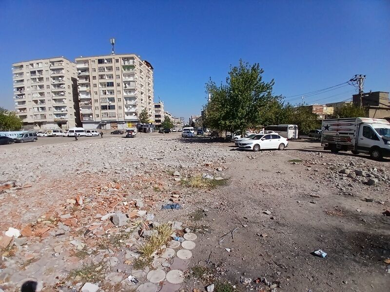Yıkım Alanları Rehabilite Bekliyor