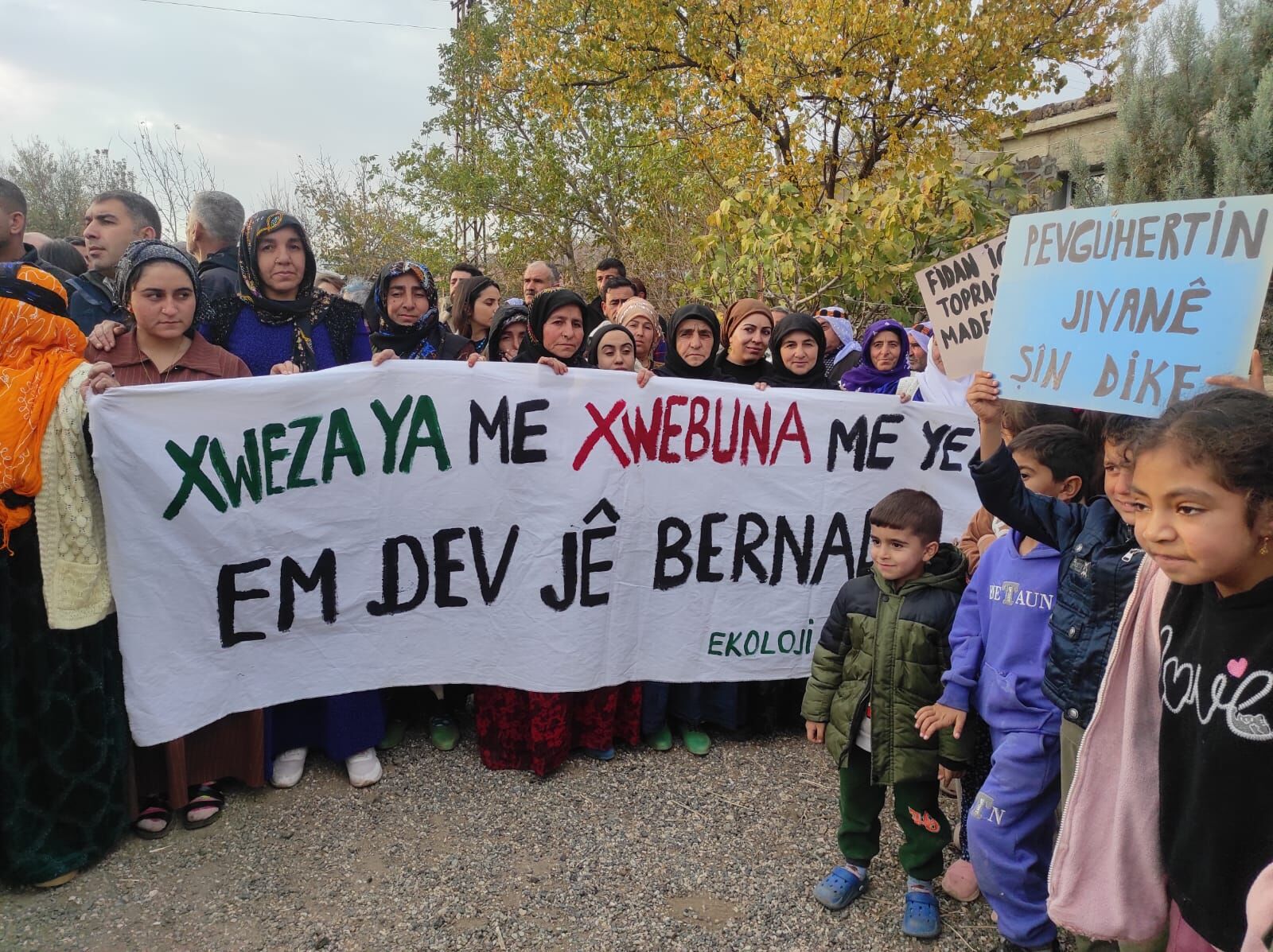 Diyarbakır Çınar’da Maden Projesine Karşı Köylülerin Tepkisi Sürüyor (3)