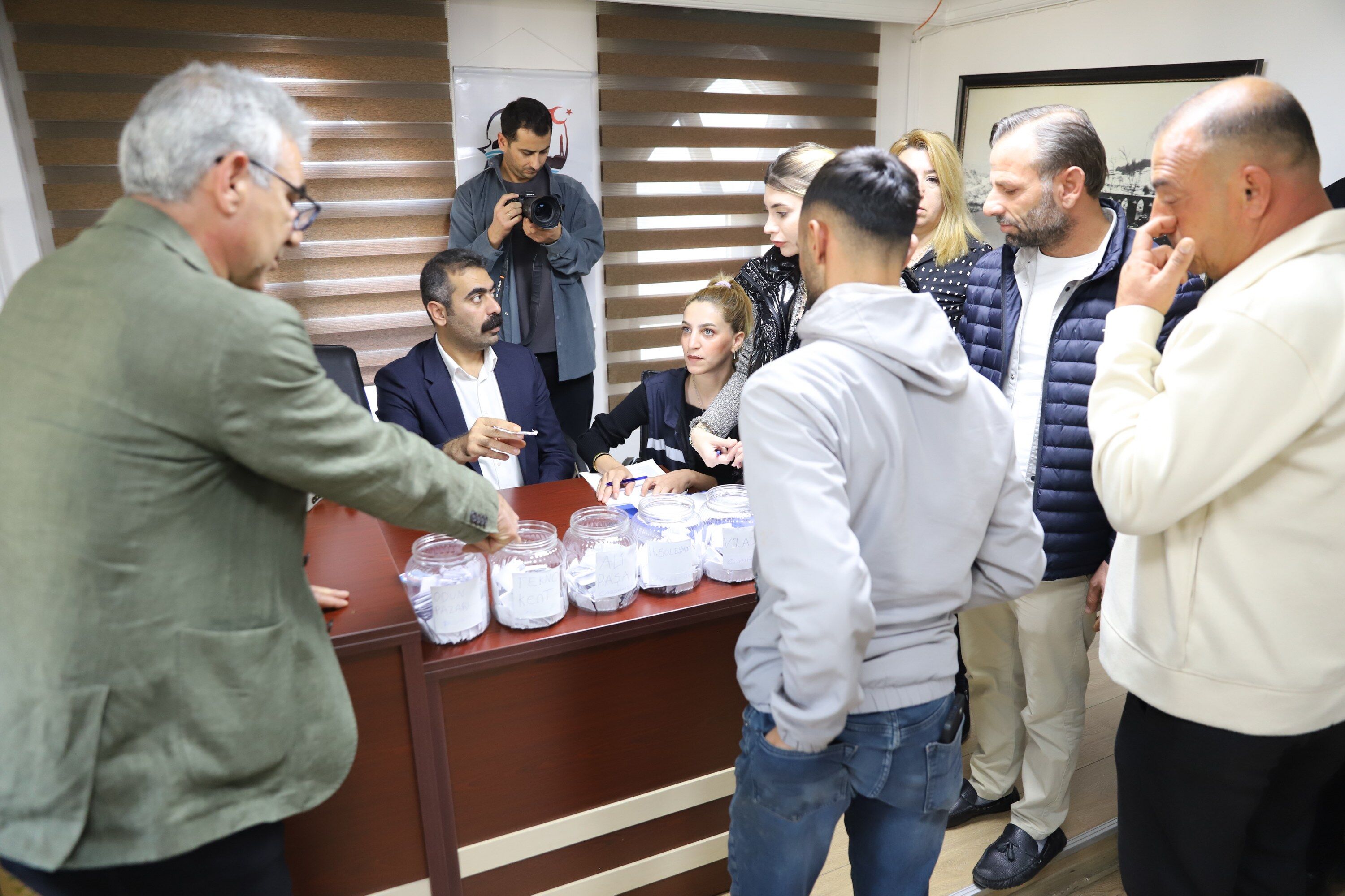 Diyarbakır Sur’da Esnafların Pazar Yerleri Kura Ile Kesinleşti