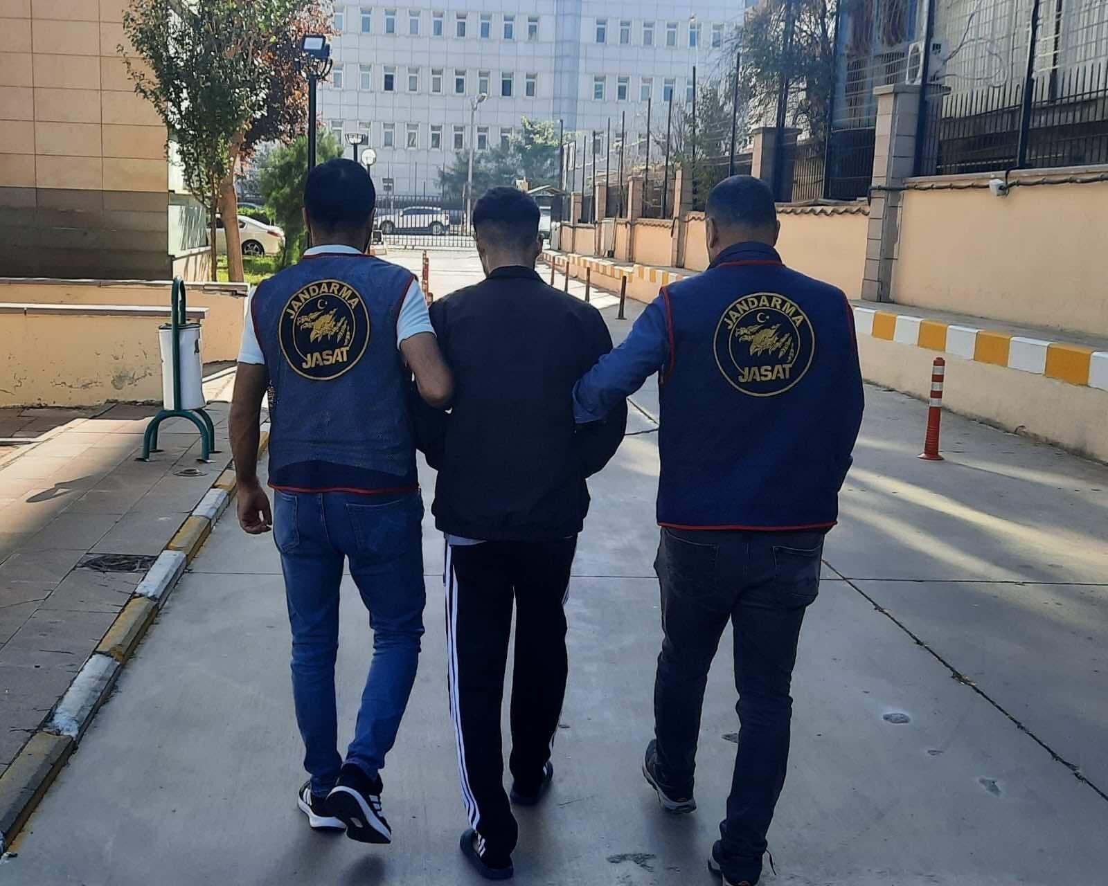 Diyarbakır’da Aranan 82 Kişi Jasat Operasyonlarıyla Tek Tek Yakalandı (2)