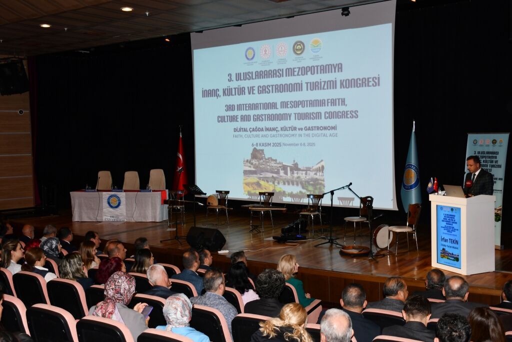 Diyarbakır’da Mezopotamya Kongresi Başladı (1) 1024X683