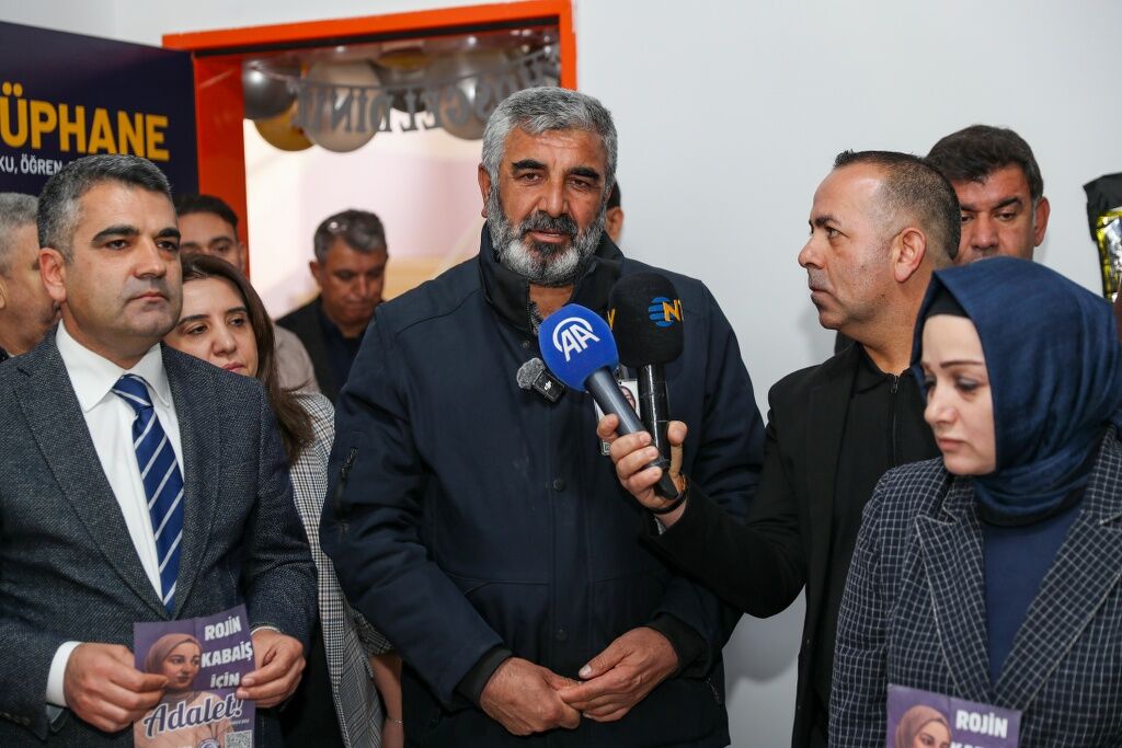 Diyarbakır’da Bir Babanın Acısı Kütüphaneye Dönüştü (6) 1024X683