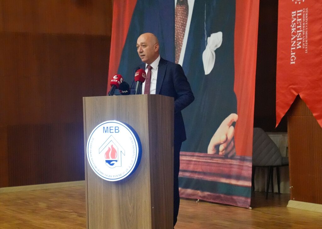 Diyarbakır'da Kamu Personeline Yönelik Ci̇mer Eğitim Programı Başladı (2) 1024X730