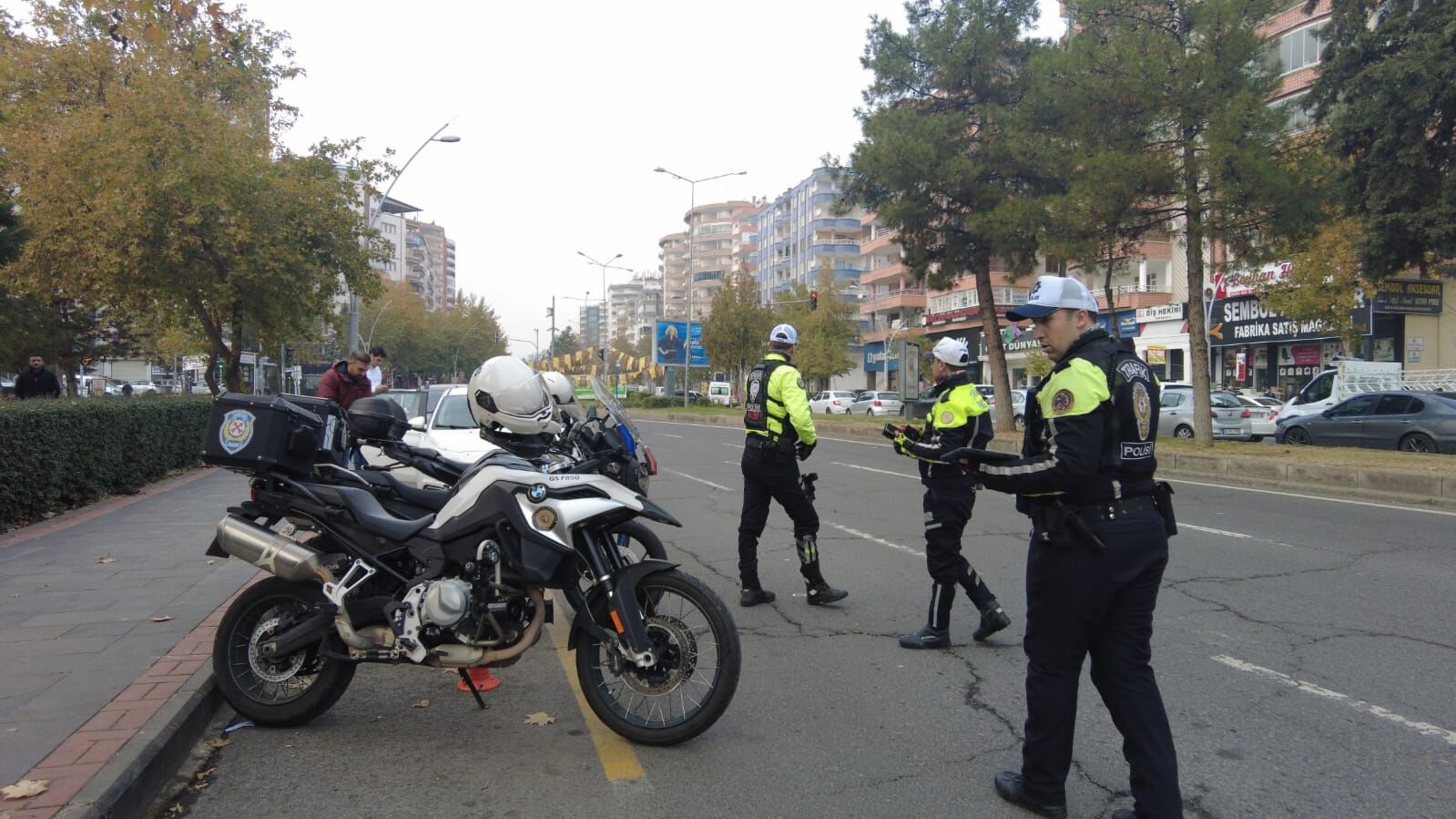 Diyarbakır’da Şahin Trafik Polisleri Denetimleri Artırdı (3)