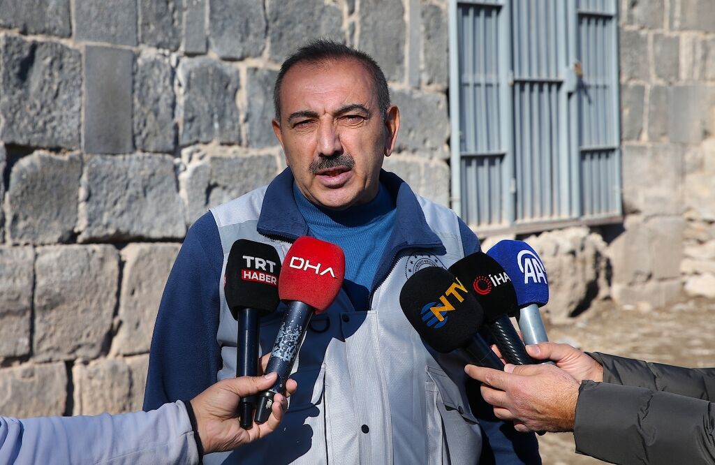 Diyarbakır'da Tarihi Surun Bir Bölümü Gün Yüzüne Çıkarıldı (6) 1024X666
