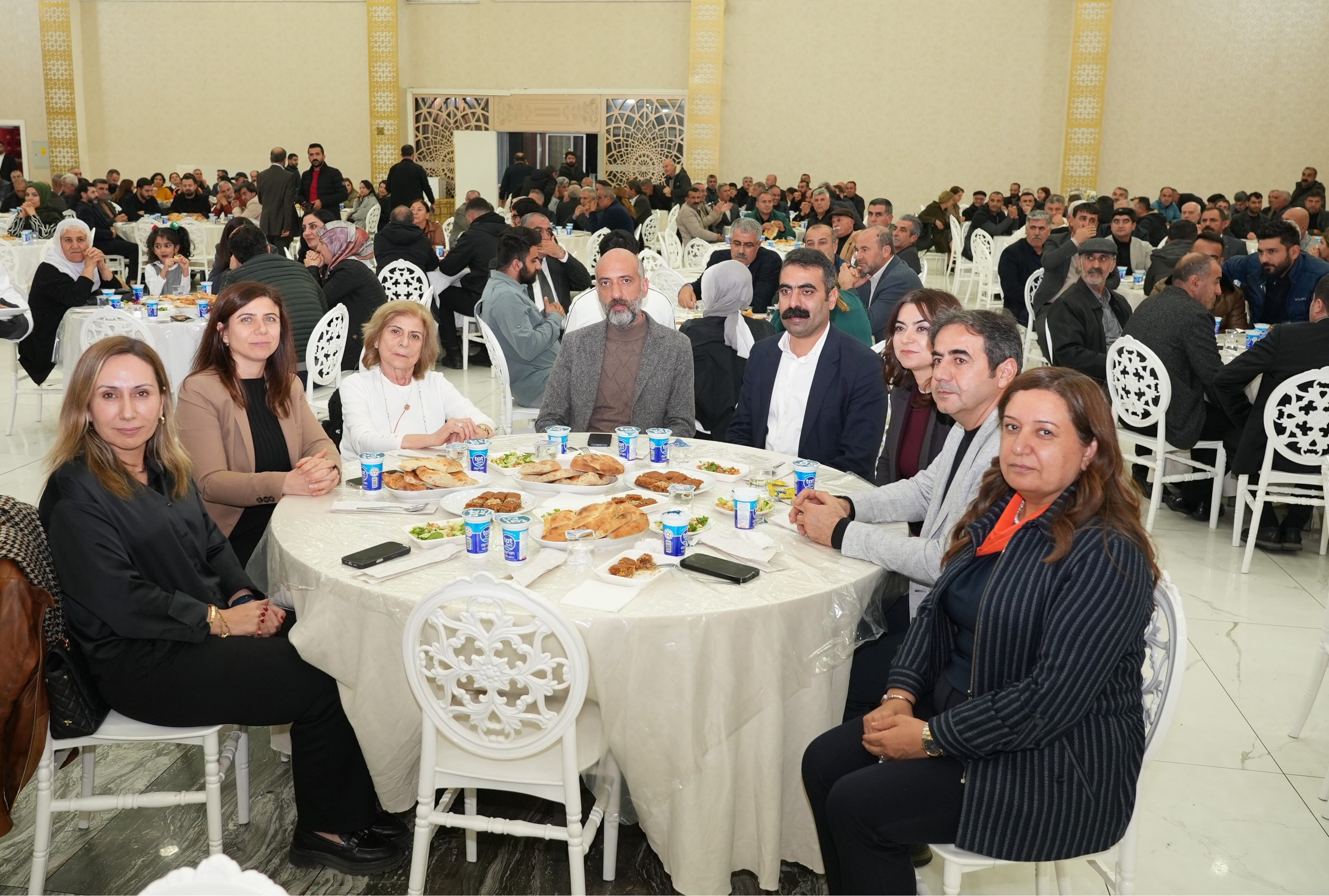 Diyarbakır’daki Dayanışma Buluşması Geniş Katılımla Gerçekleşti 3